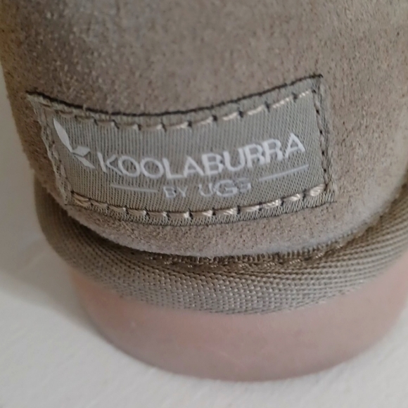 NWOTKoolaburra by UGG, size 8, taupe like color, faux fur, bow & faux fur - Picture 6 of 7
